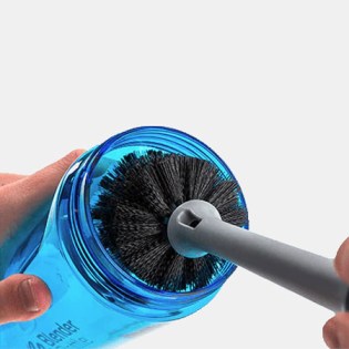 Blender-Bottle-2-In-1-Bottle-Brush-5