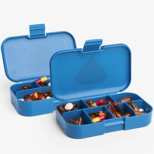 SmartShake-Pill-Box-Organizer-Superman-2