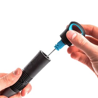 Blender-Bottle-2-In-1-Bottle-Brush-2